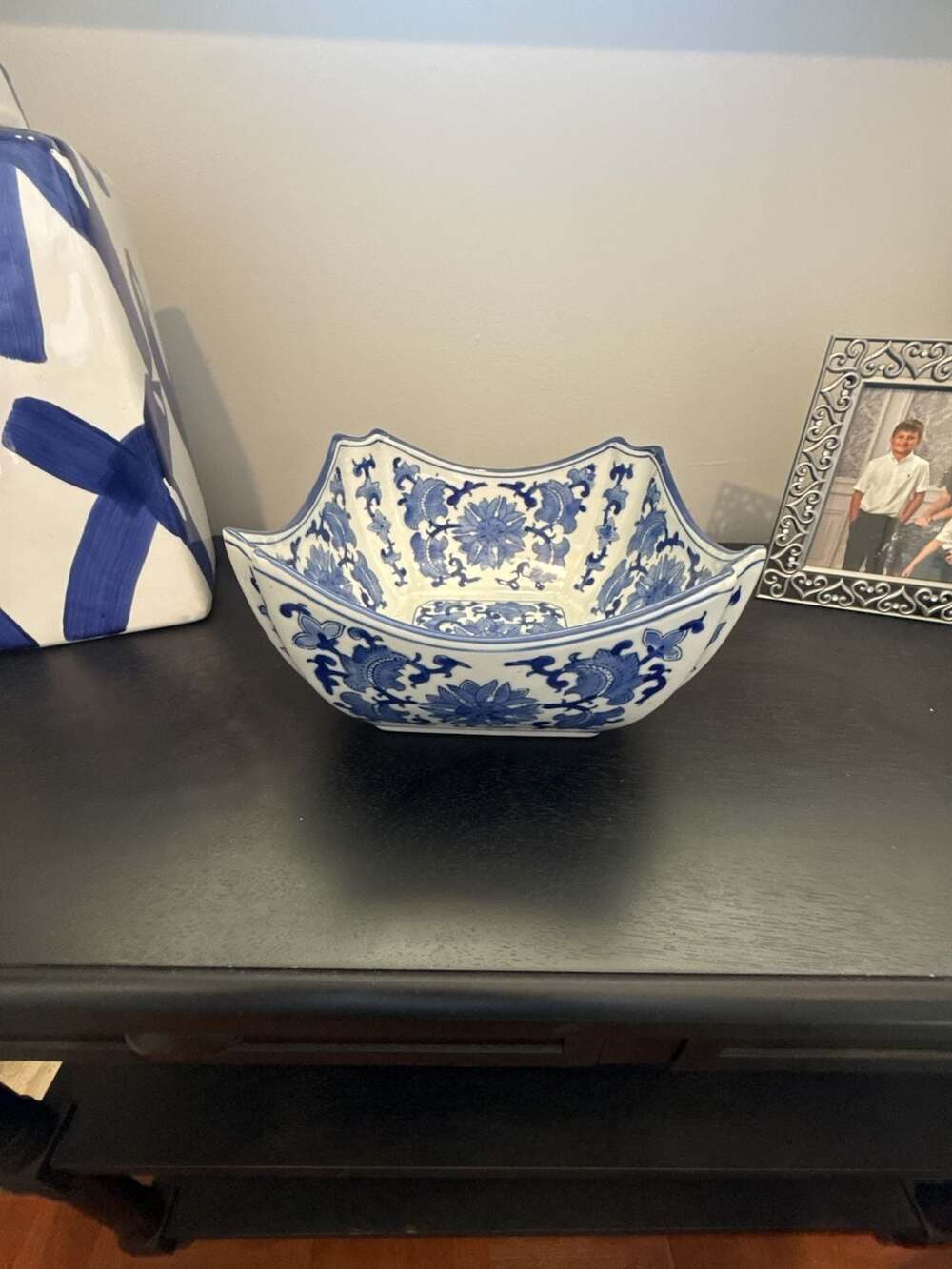 Blue and White Floral Scalloped Porcelain Decorative Bowl